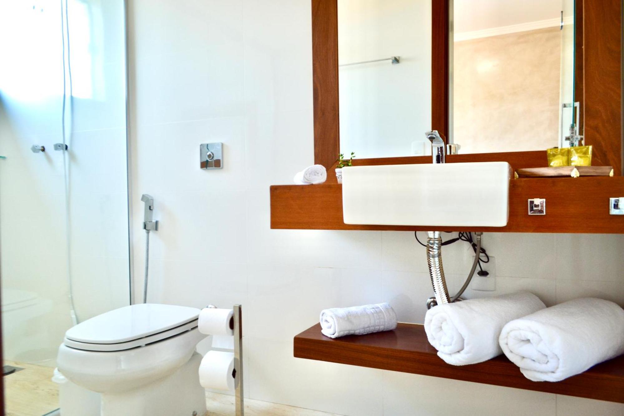 Lara'S Home Suites Капитолиу Экстерьер фото